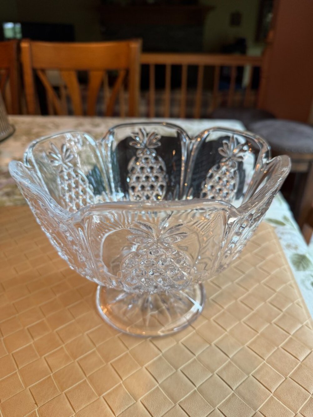 Godinger Shannon Lead Crystal Pineapple Pedestal Footed Centerpiece Bowl 9”x7”